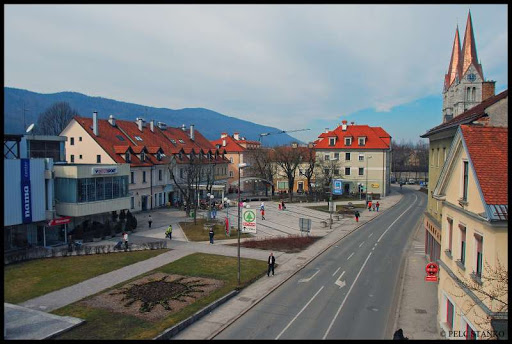 Vabilo rokodelcem in ustvarjalcem